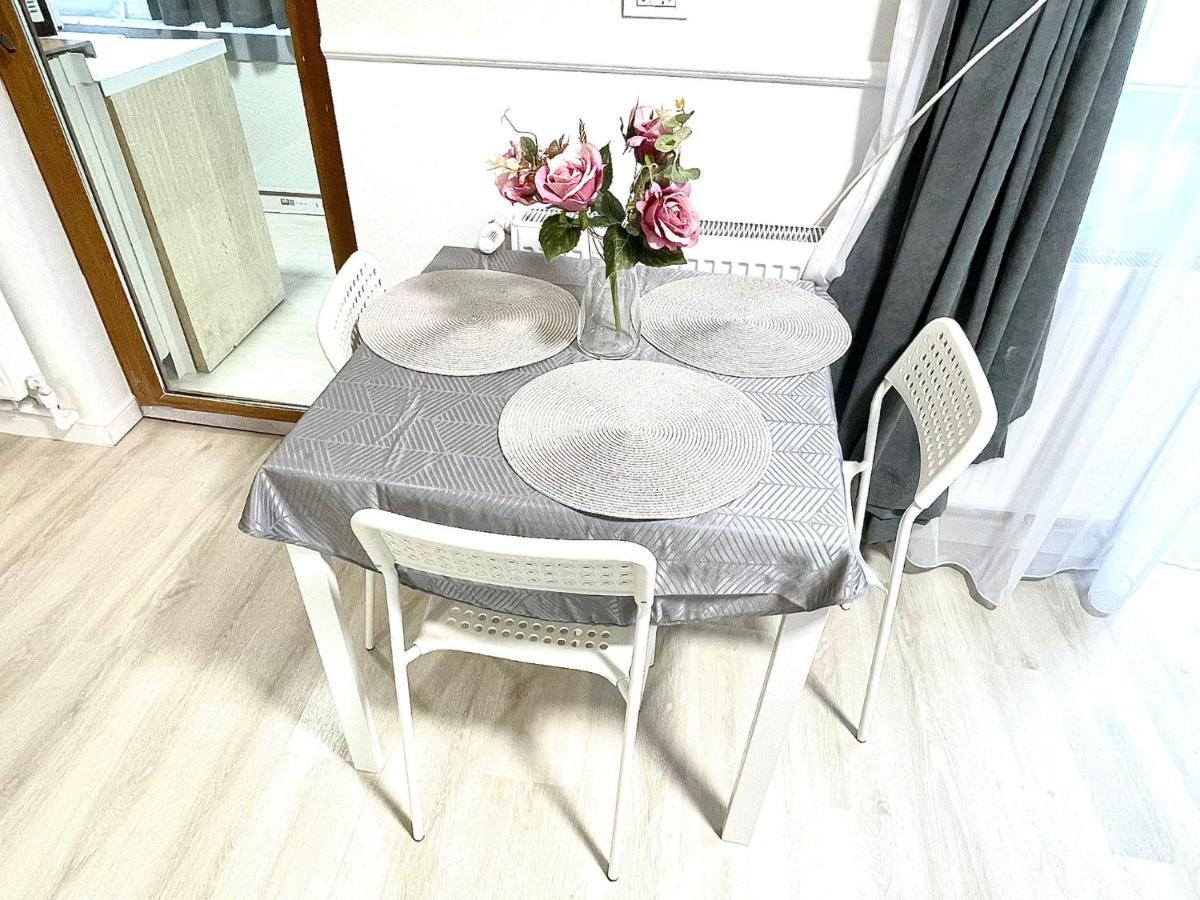 Baneasa Luxury Apartaments Bukarest Kültér fotó